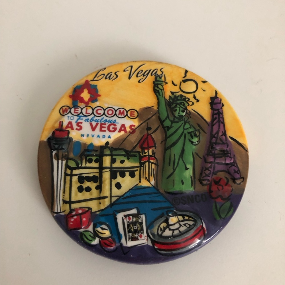 Las Vegas Souvenir Magnet with Iconic Landmark Graphics - Yellow, Green, Purple